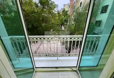 BEST DEAL FOR INVESMENT 1BHK BALCONY NEXT METRO GOOD ROI