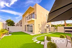 Huge Corner Plot | Fully Furnished | Vacant