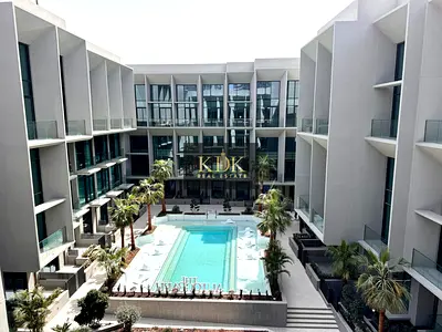 Pool View | 1Br+Duplex | Higher Floor