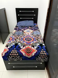 Female bedspace available in Dubai sports city