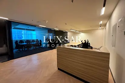 Premium Office Space | Vacant | Fully Furnished