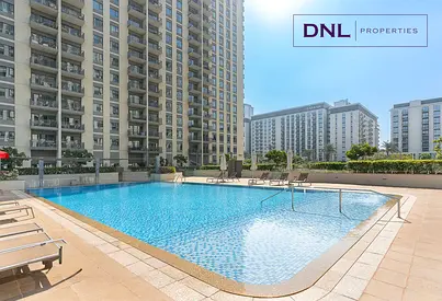 POOL VIEW l HIGH FLOOR l MULTIPLE OPTIONS