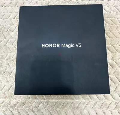 HONOR MAGIC V5