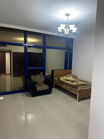 Executive Bed Space Available @800