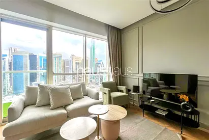 High-Floor Studio | Upgraded | Prime Location