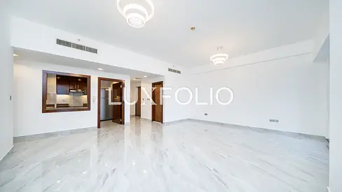 Upgraded | Vacant | Vastu Compliant
