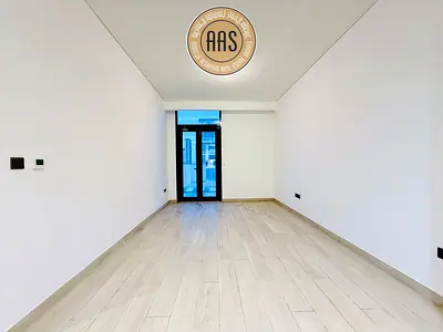 High floor | Huge Balcony | Amazing Vjew | 4chqs |
