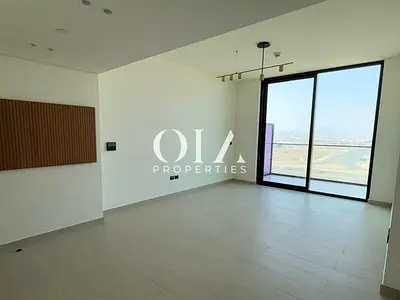 شقة من غرفة نوم واحدة في الطابق العلوي | Binghatti House JVC | شرفة وإطلالة على الأفق