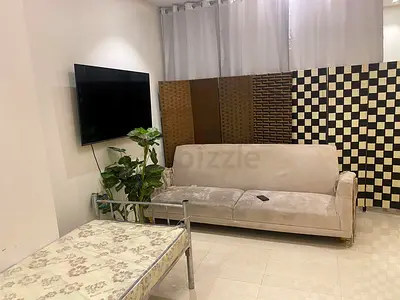 Exc Gents bed space near Karama center