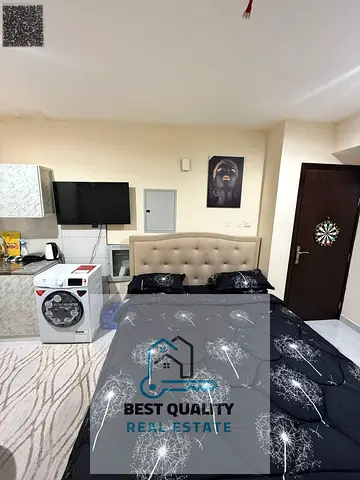استوديو مفروش للايجار الشهرى اماره عجمان  منطقه البستان قريب الكورنيش والمتحف ومحطه الباص الرئيسيه
