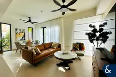 Close to Pool | Ready to Move | Internal