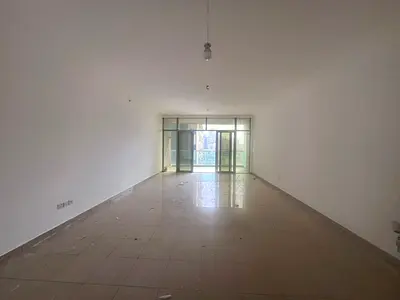 شقة غرفتين وصالة للإيجار – المجاز 3 تكيف مجاني باركن مجاني