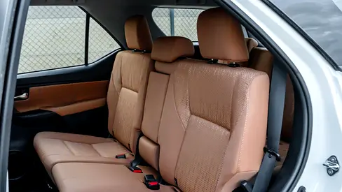 Toyota Fortuner, миниатюра 9