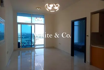 Furnished | Best Amenities| Open To Chqs