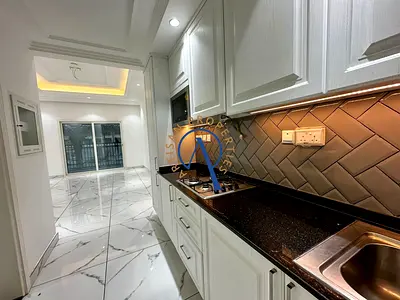 STUDIO | ROAD VIEW | PRIME LOCATION | VACATING IN JULY 1