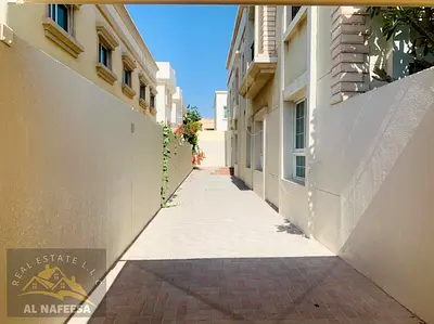 🏡 4-Bedroom Corner Villa for Rent in Mirdif – Al Nafeesa Real Estate