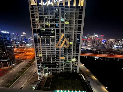 EXCLUSIVE BALCONY POOL HIGH FLOOR