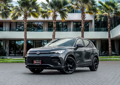 2,938 P.M | Tiguan R-Line Black Edition | 0% Downpayment | IMMACULATE!