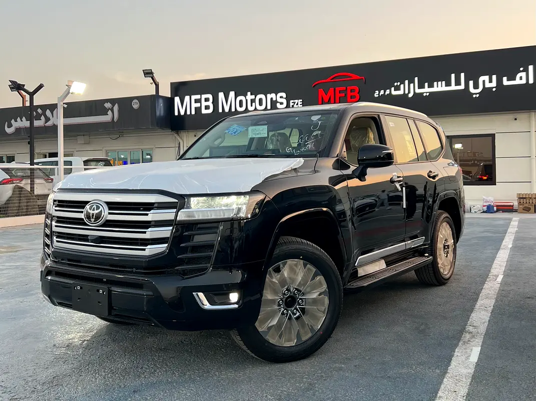 Toyota Land Cruiser 2026 — photo 1 of 18