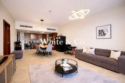 Large 1 Bedroom | 1,305 Sqft | Tenanted