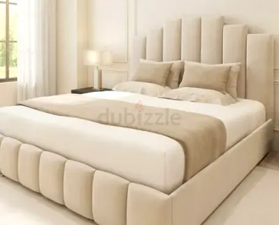 Elegant Modern 200*200 super king size  Bed with Plush Headboard