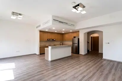 Single Row |Townhouse For Rent |Available To View