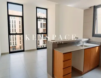 Amenity-Filled Residence in a Lifestyle-Oriented Community | Resale