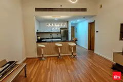 1bed | Upgraded | High Floor | Large Layout