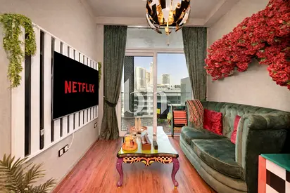 UPGRADED UNIT | CANAL VIEW | PREMIUM LOCATION