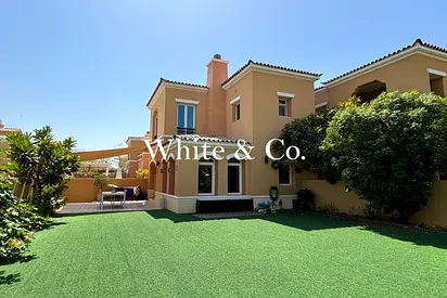 Fully Extended | Upgraded | Large Garden