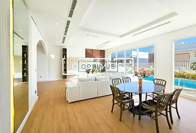 Luxury 6 Beds Custom Villa | Private Pool | Vacant