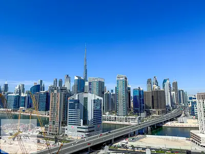 Burj Khalifa & Canal View | Spacious 1BR | Ready to Move | One Month free!!!