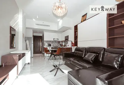 Skyline Living | Studio | Private Garden & Pool