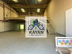 Excellent opportunity to lease a 5,000 sq ft industrial warehouse located in a strategic area on a m