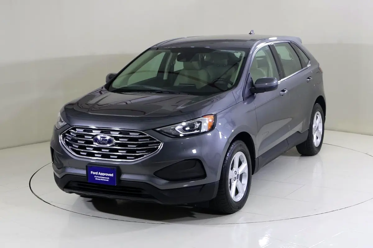 Ford Edge 2022 — photo 1 of 12