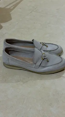 Shoes for lady