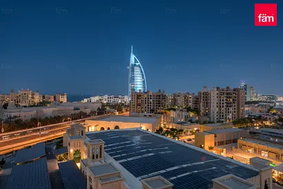 Jumeirah Living | Furnished | Vacant