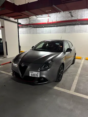 2019 Alfa Romeo GIULIETTA Turbo Full 1.8L | GCC Specifications