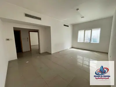 شقة غرفه وصالة للإيجار في القاسمية المحطة، نظيفة ومريحة، موقع مميز قريب من الخدمات والمواصلات، مثالية للعائلات