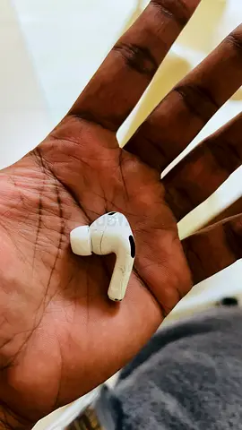 Original Apple AirPods Pro 2 - Left side only