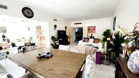 Cool flatmate needed home - metro balcony  all inclu