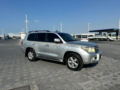 Toyota Land Cruiser VXR  V8 2010 - First owner