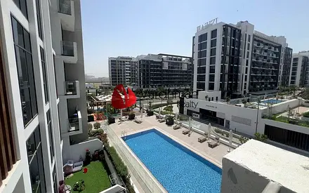 SPACIOUS STUDIO | UNFURNISHED| POOL VIEW