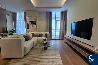 2 Bed + Maid | Fully Renovated | Marina View