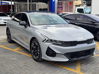Kia K5 GT line 2023