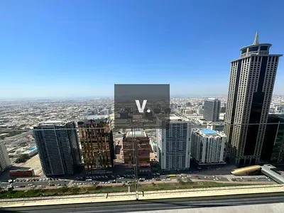 4 Cheques | Outside DIFC Gate Village| High Floor