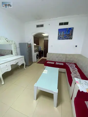سكن راقي للإيجار الشهري: استوديو مفروش – أبراج الياسمين عجمان  بتصميم راقي ومميز جدا