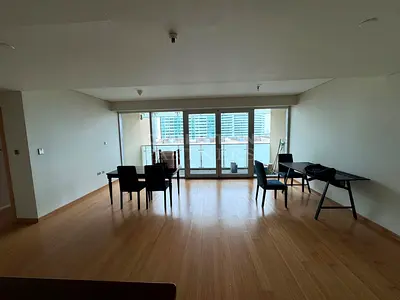 Vacant | Beach Access | Balcony | Spacious