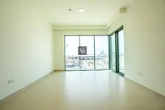 COMMUNITY EXPERT | MARINA VIEW | LOW FLOOR