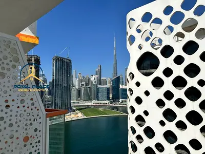 Burj Khalifa, Canal View | Furnished | High floor